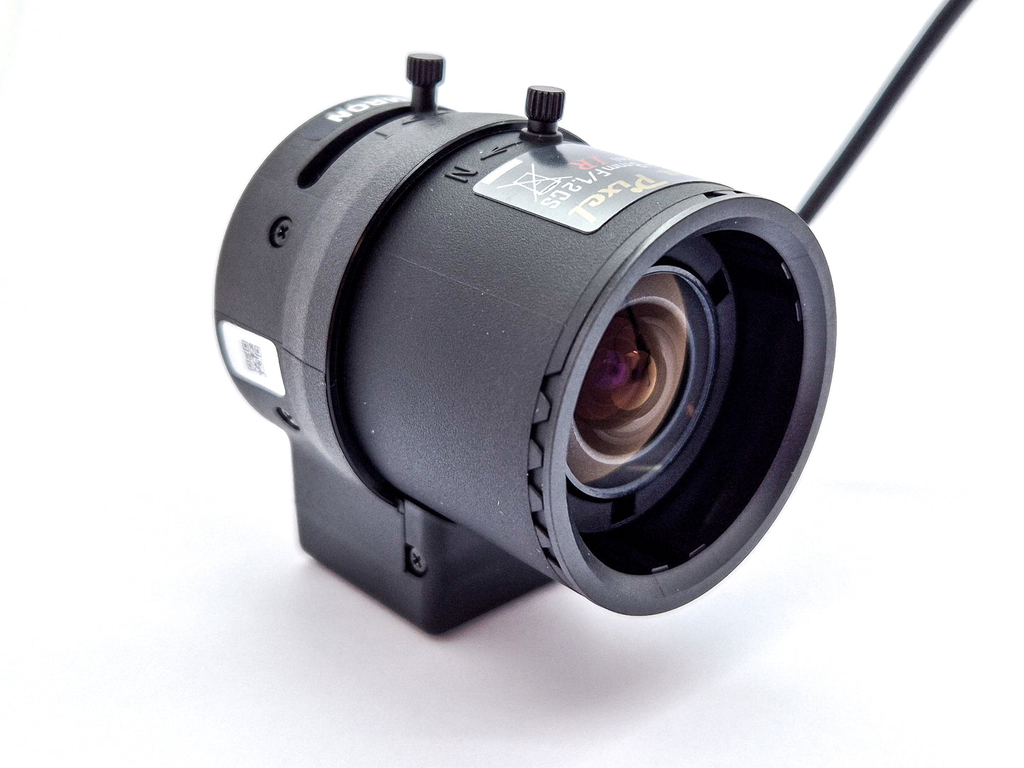 M13VG288IR 	Megapixel Lens