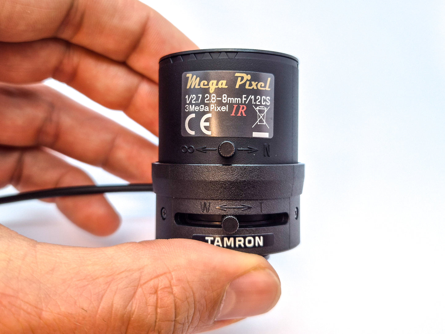 M13VG288IR 	Megapixel Lens