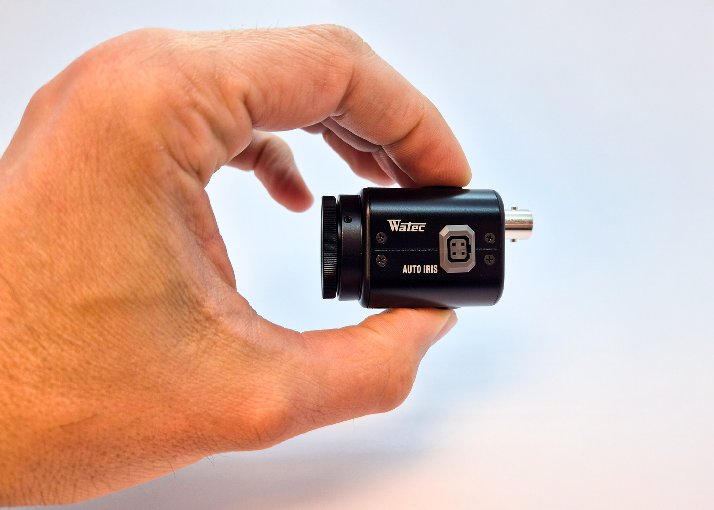 WAT-3500 Compact High Sensitivity B&W Analogue Camera