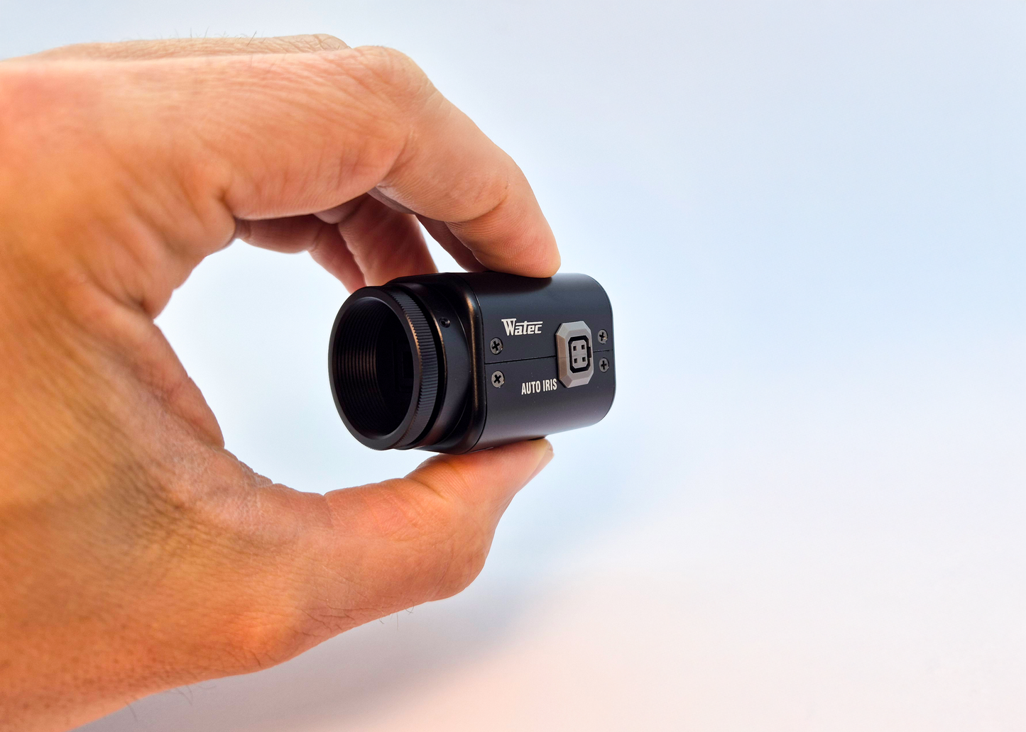 WAT-3500 Compact High Sensitivity B&W Analogue Camera