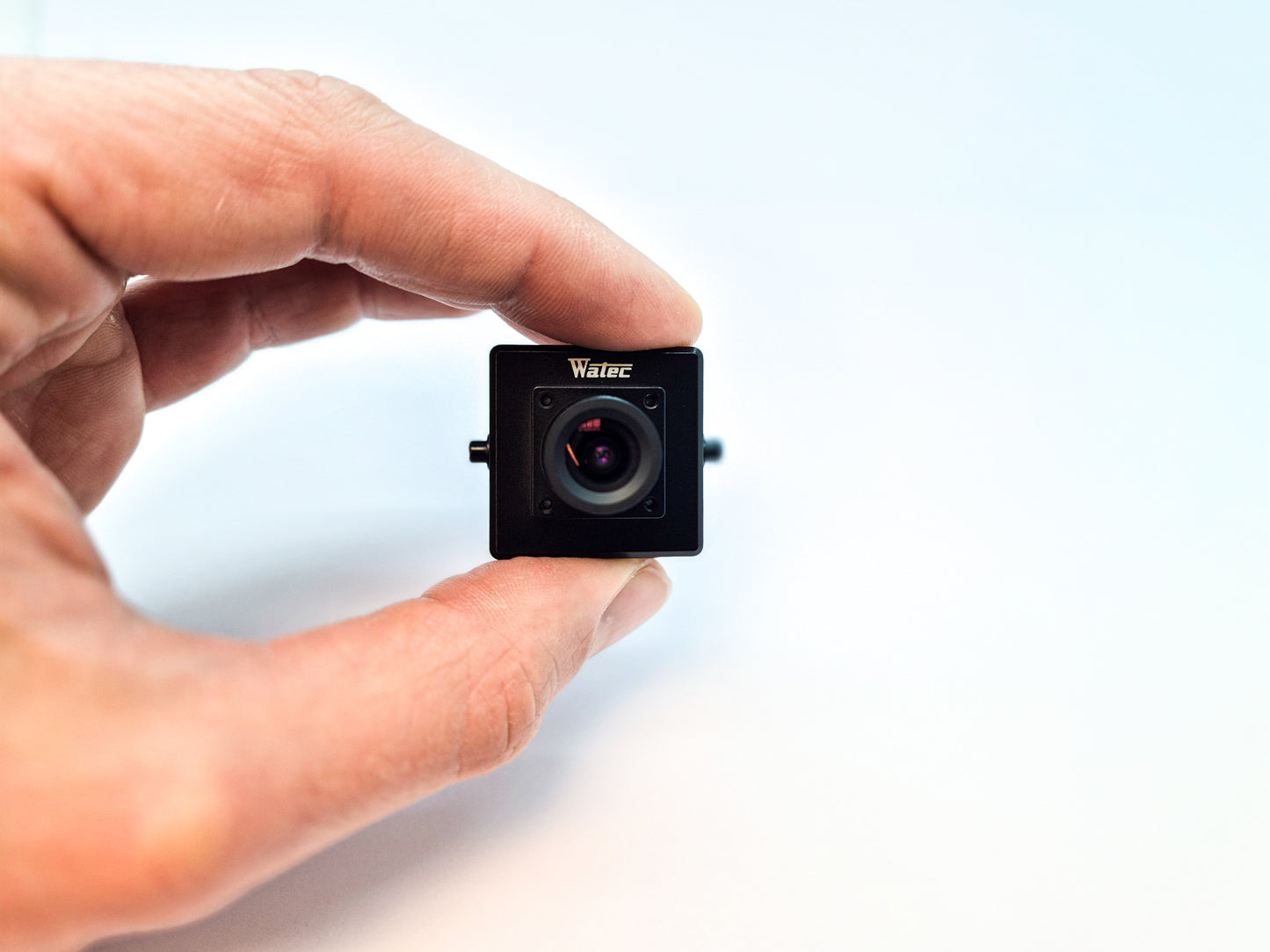 WAT-660E (G3.8) Miniature B&W Analogue Camera w/ Built-In Glass Lens