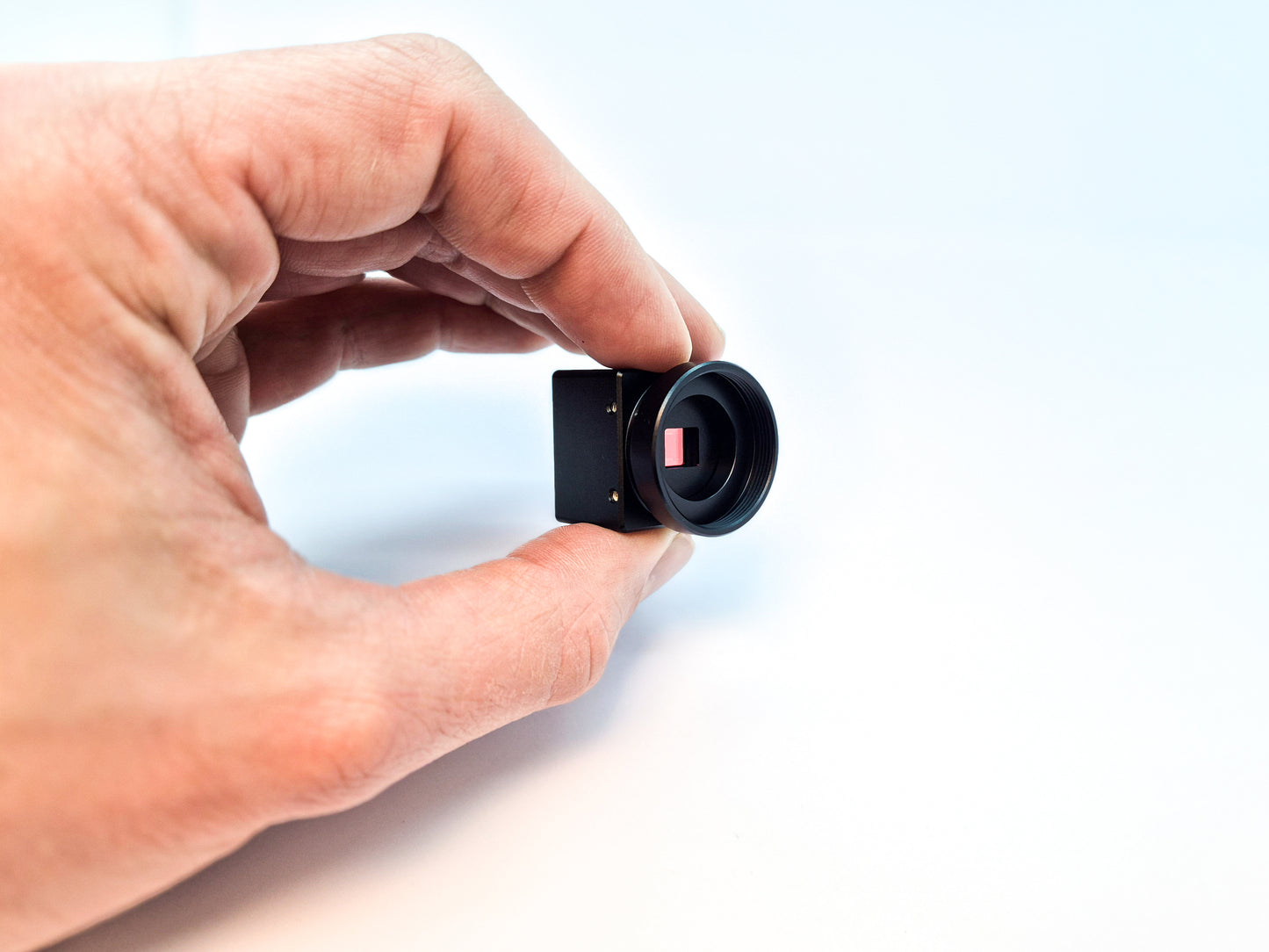 WAT-1200CS Miniature High Sensitivity Day/Night Analogue Camera